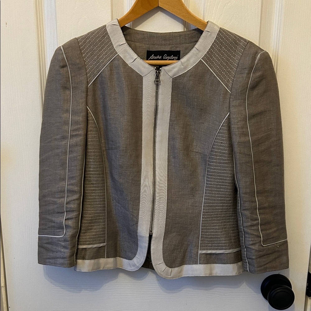 Gorgeous Grey Zip-Front Jacket with Trim. Linen blend.